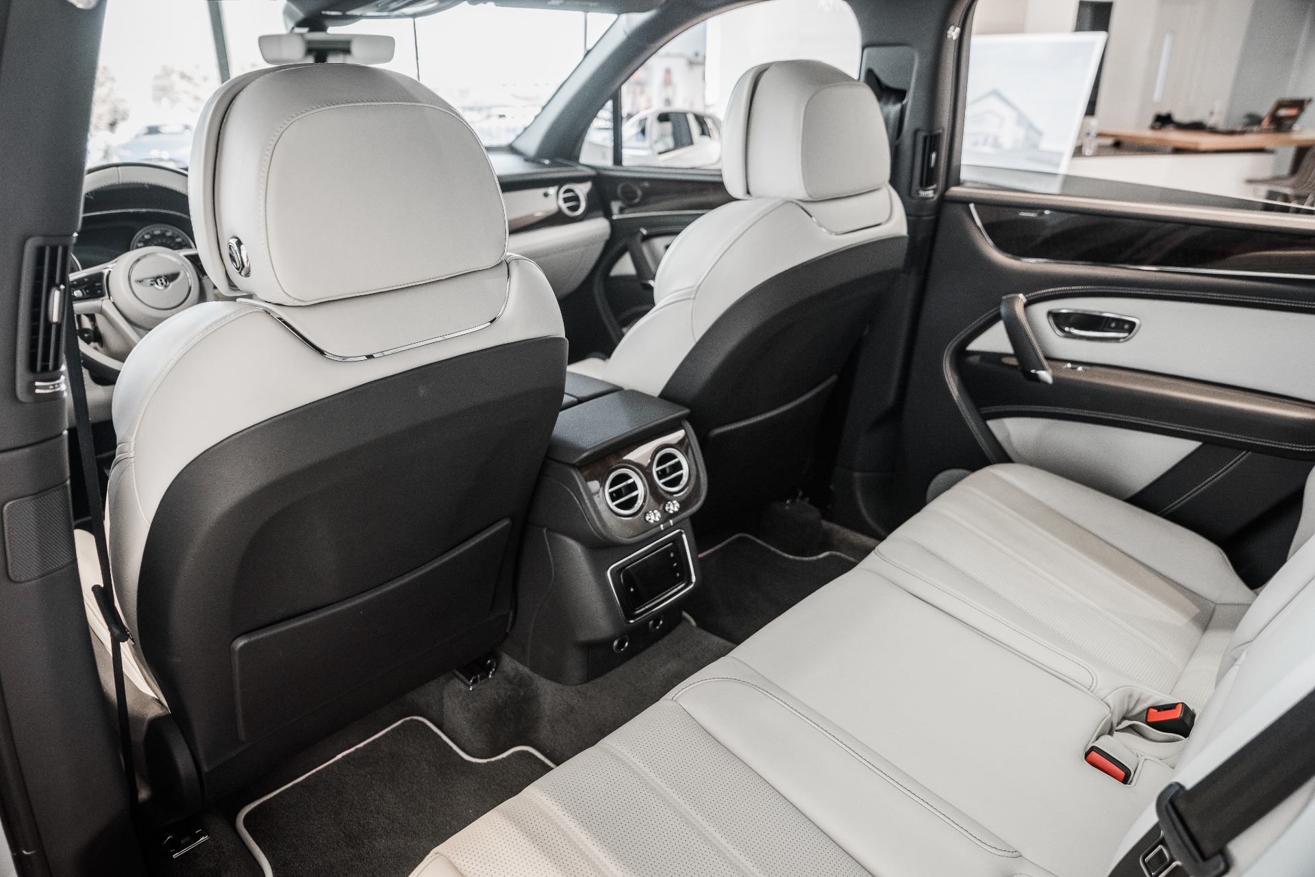 Used 2018 Bentley Bentayga | St. Petersburg, FL