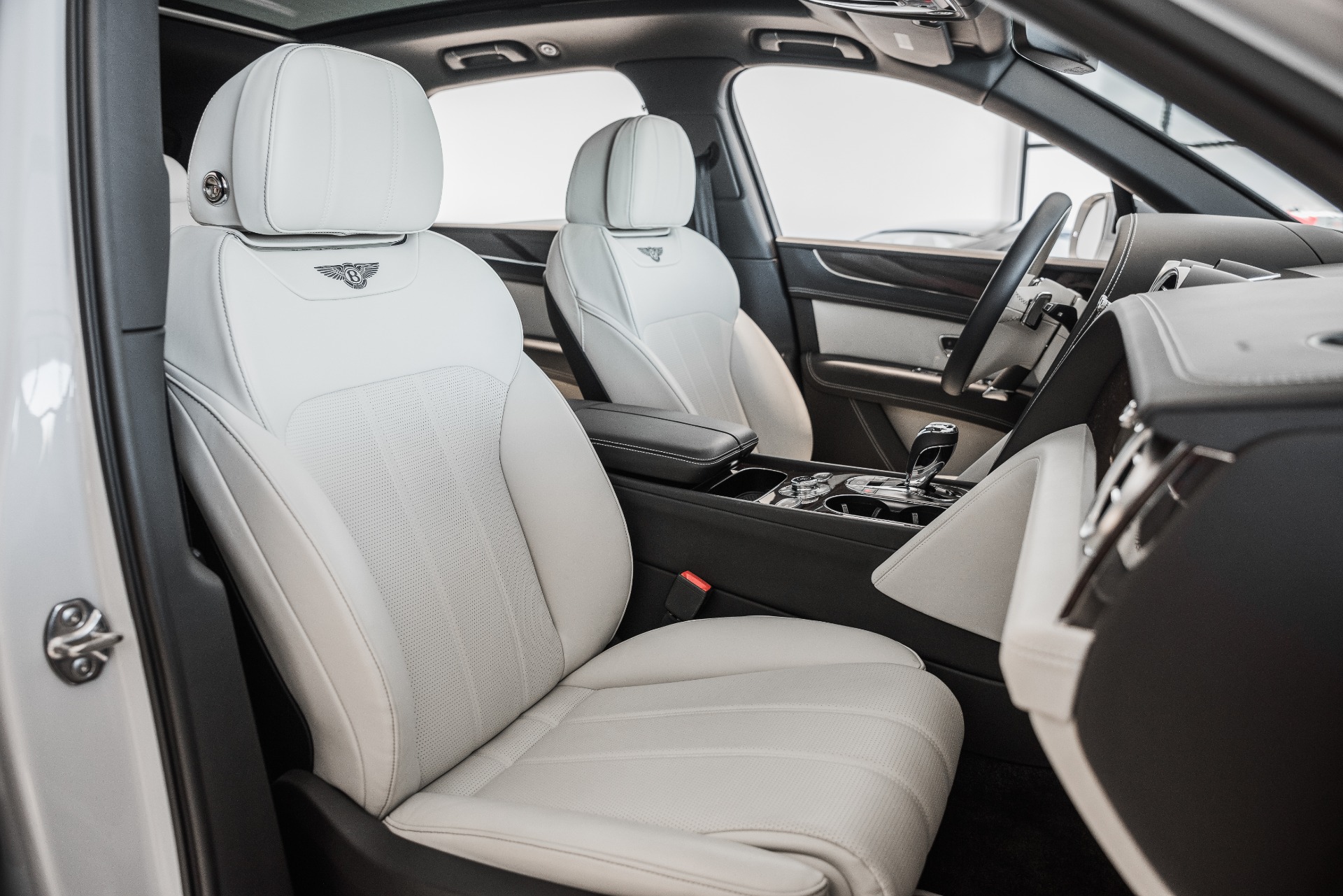 Used 2018 Bentley Bentayga | St. Petersburg, FL