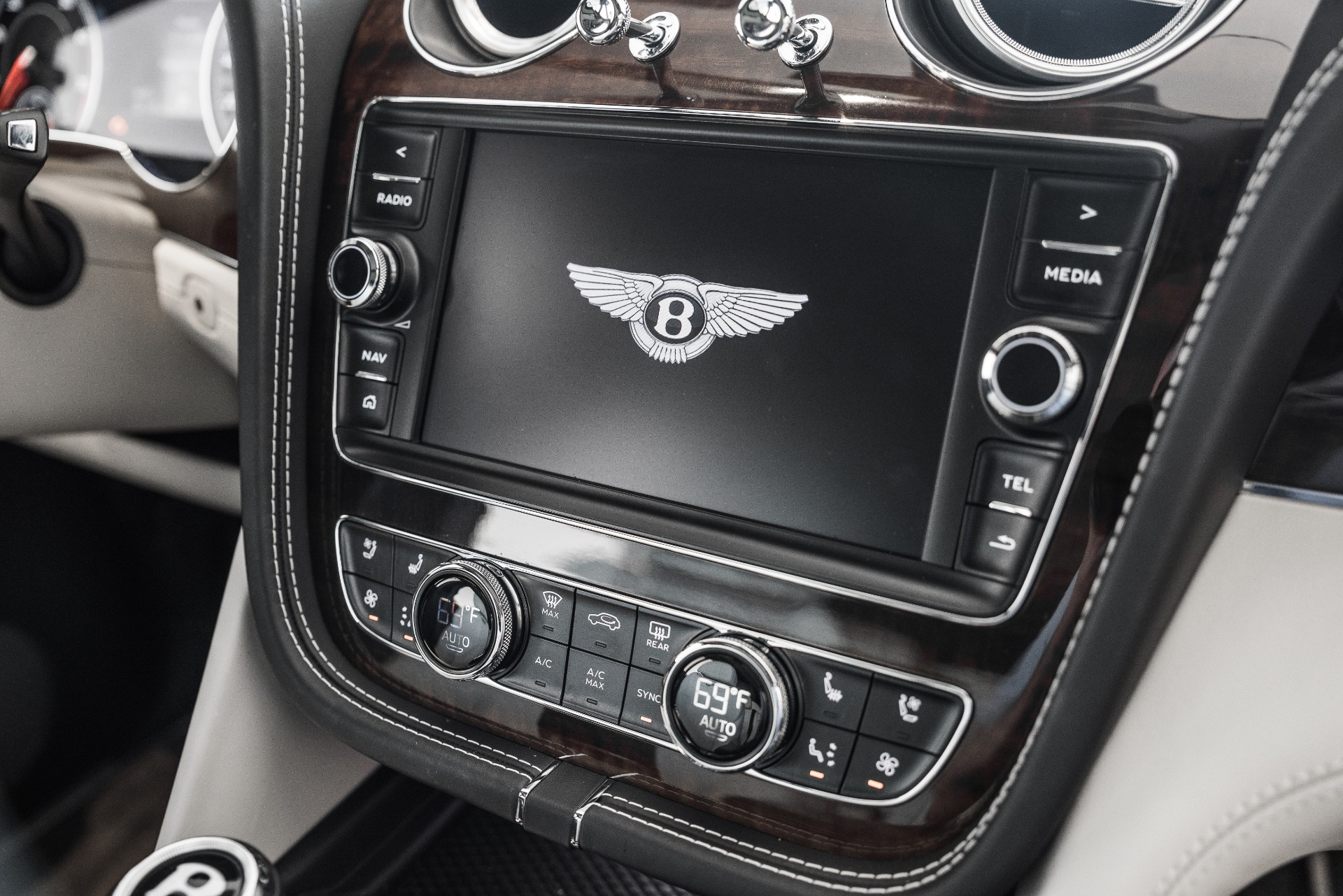 Used 2018 Bentley Bentayga | St. Petersburg, FL