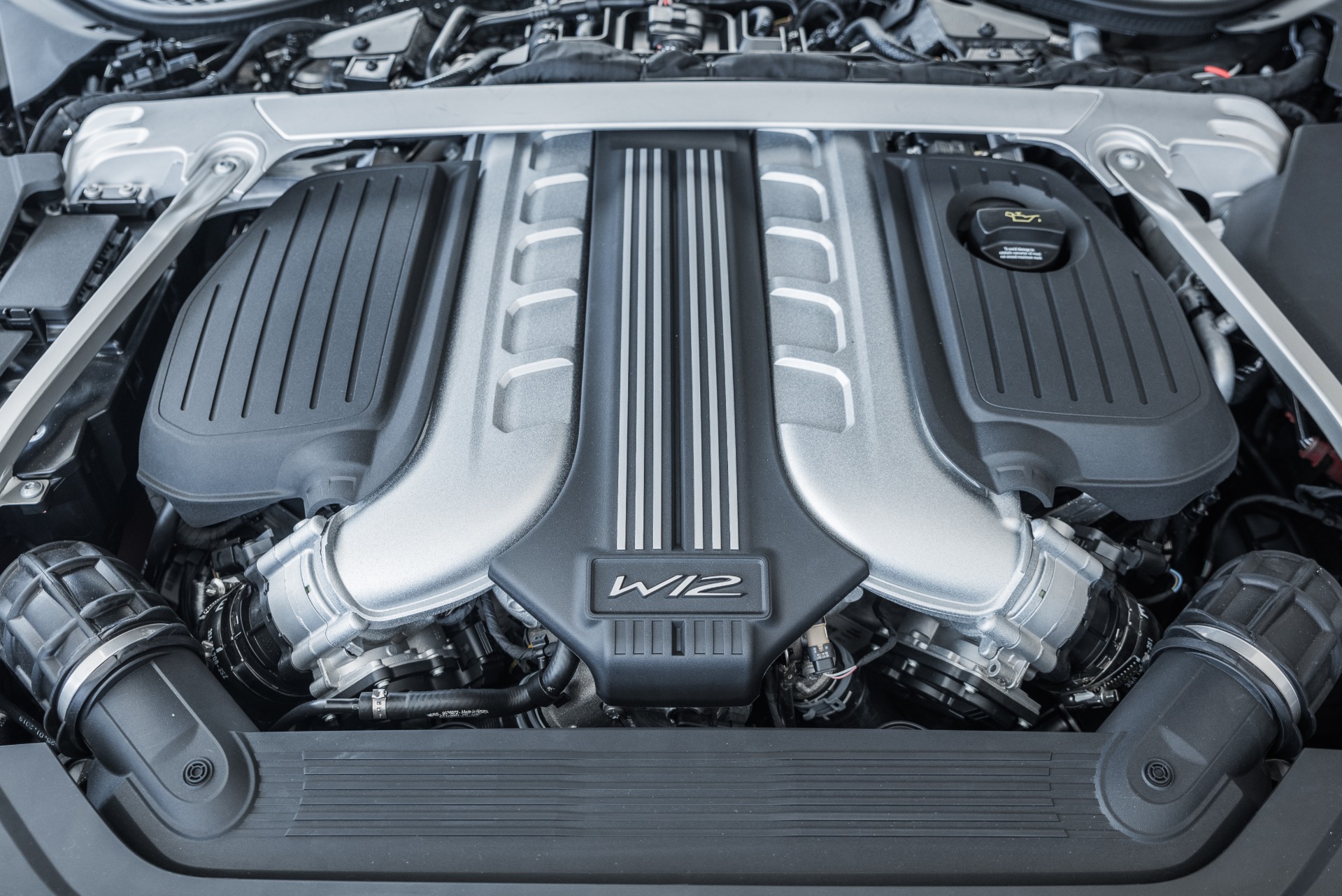 W12 двигатель bentley проблемы
