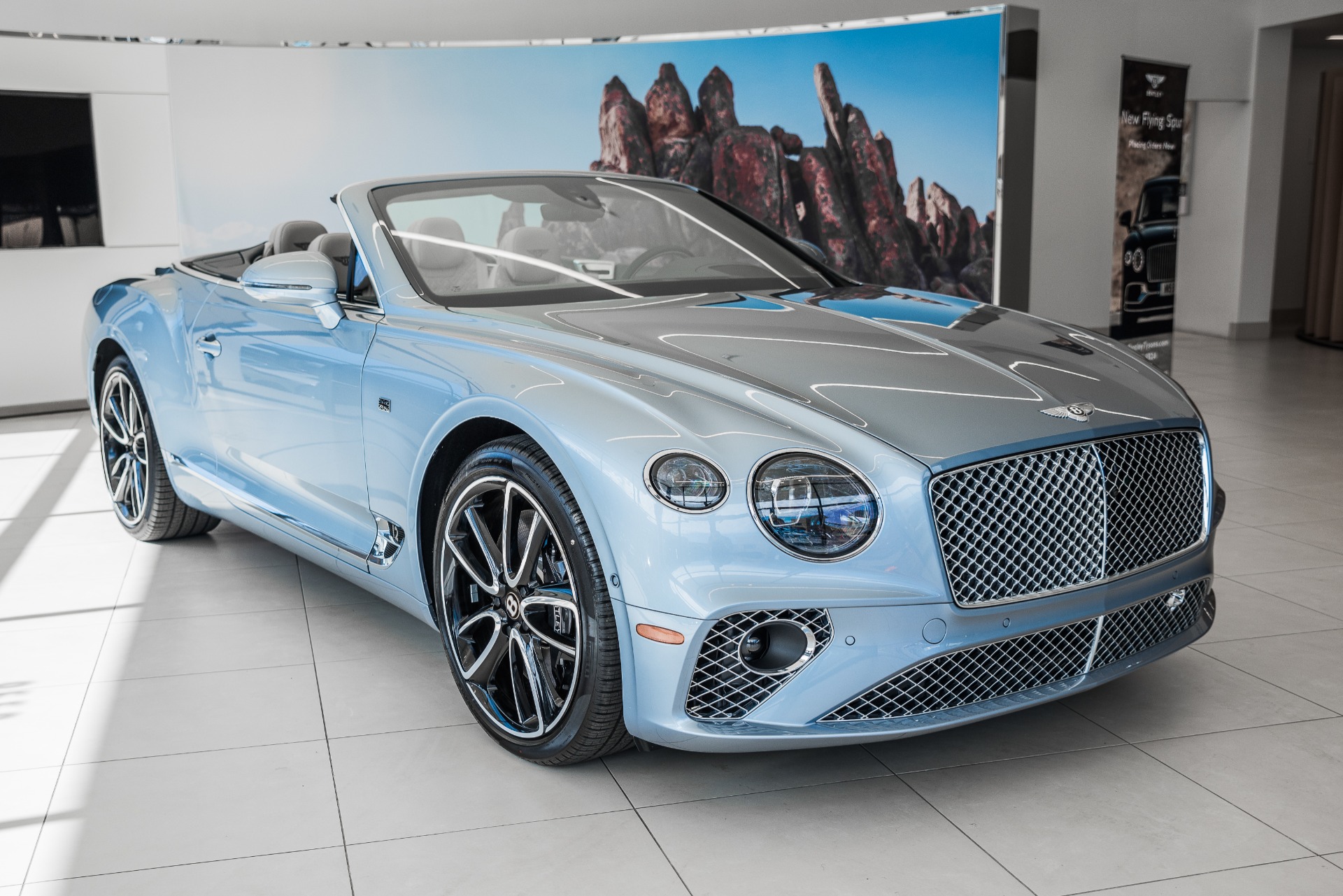 New 2020 Bentley Continental | St. Petersburg, FL