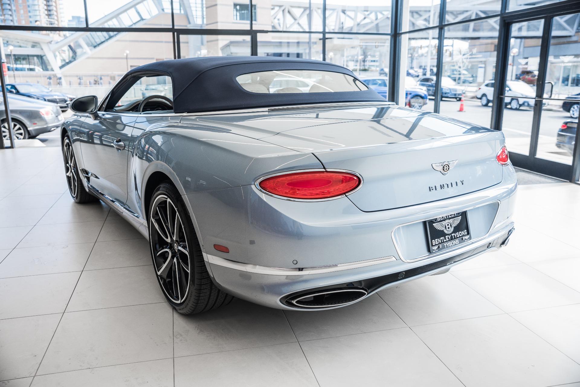New 2020 Bentley Continental | St. Petersburg, FL