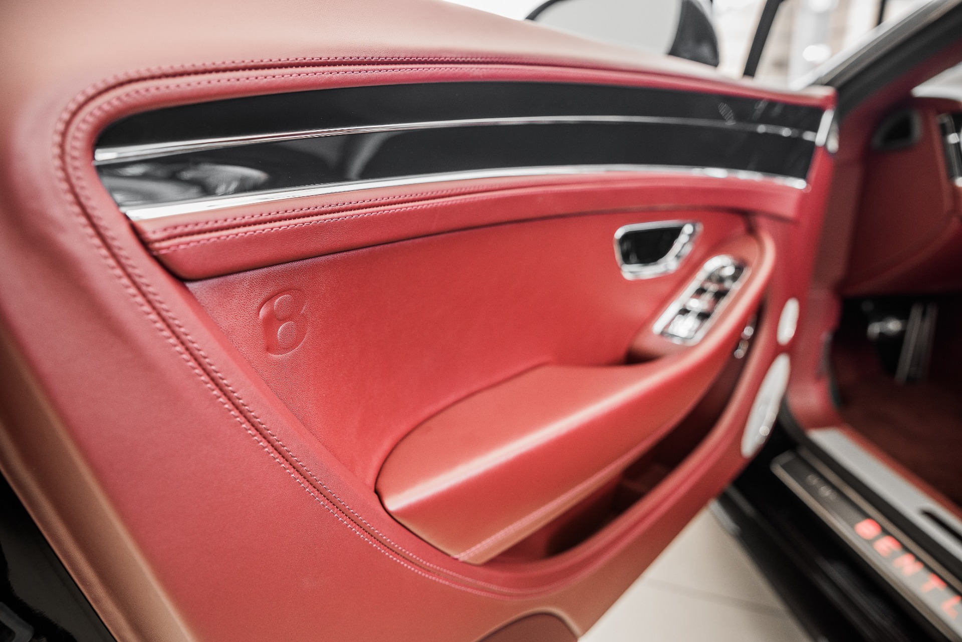 New 2020 Bentley Continental | St. Petersburg, FL
