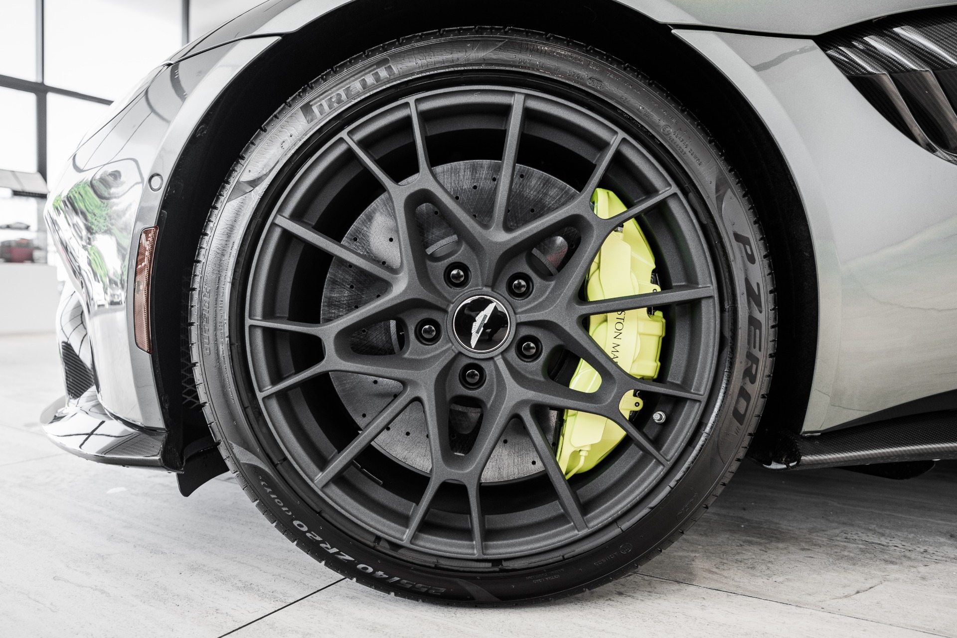 New 2020 Aston Martin Vantage AMR | St. Petersburg, FL