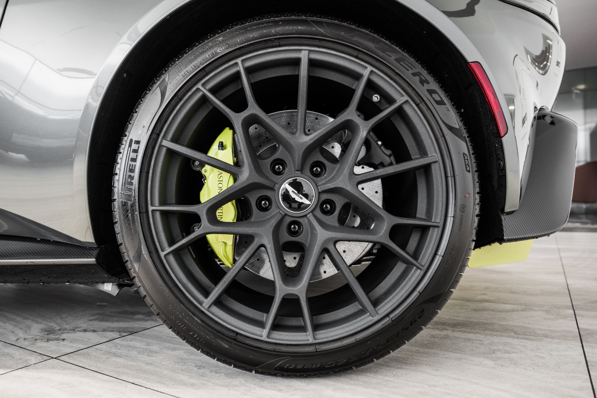 New 2020 Aston Martin Vantage AMR | St. Petersburg, FL