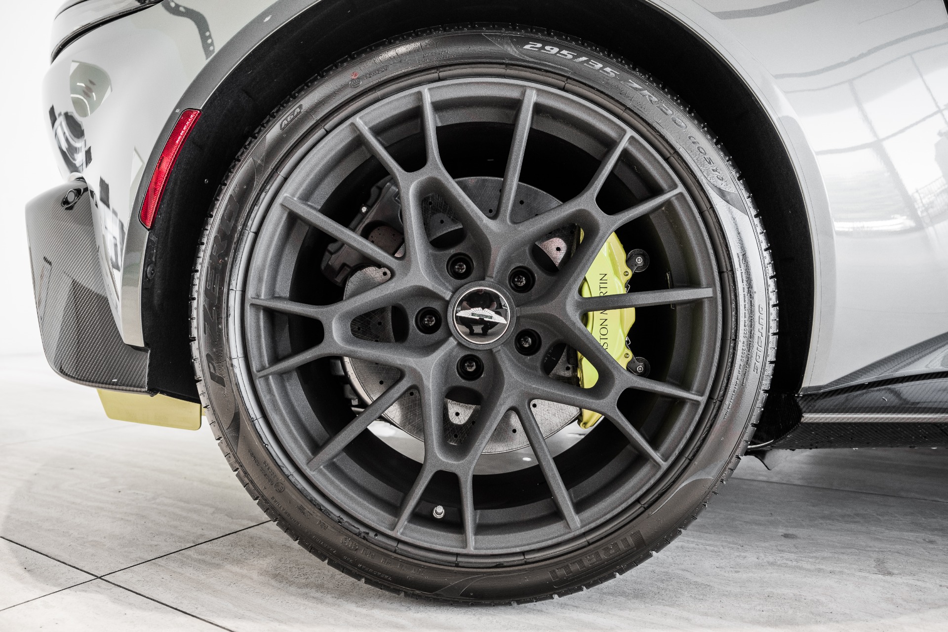 New 2020 Aston Martin Vantage AMR | St. Petersburg, FL