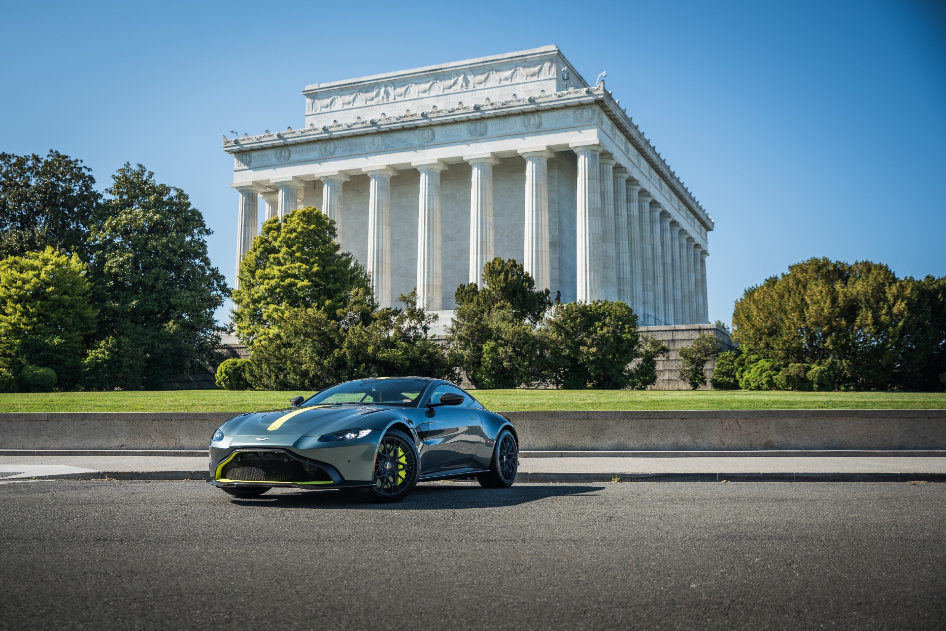 New 2020 Aston Martin Vantage AMR | St. Petersburg, FL