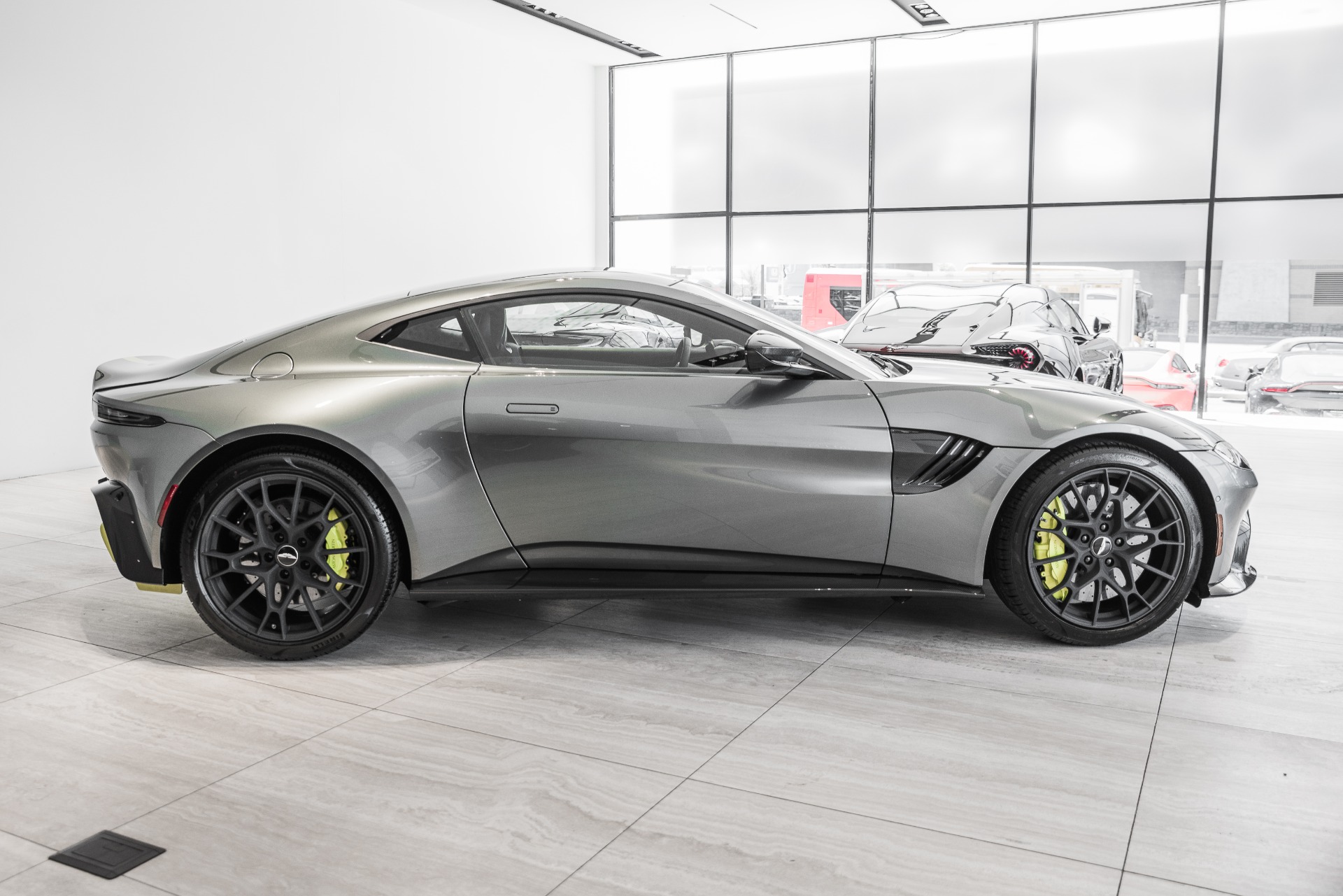 New 2020 Aston Martin Vantage AMR | St. Petersburg, FL