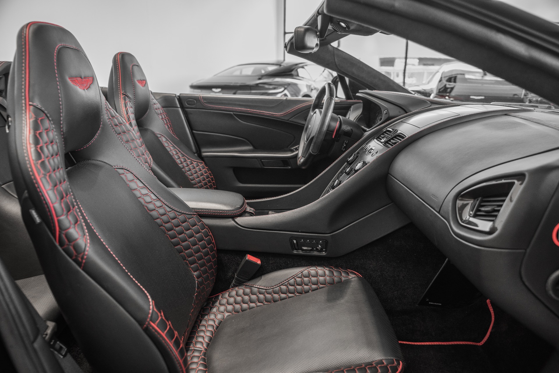 Used 2015 Aston Martin Vanquish Volante | St. Petersburg, FL