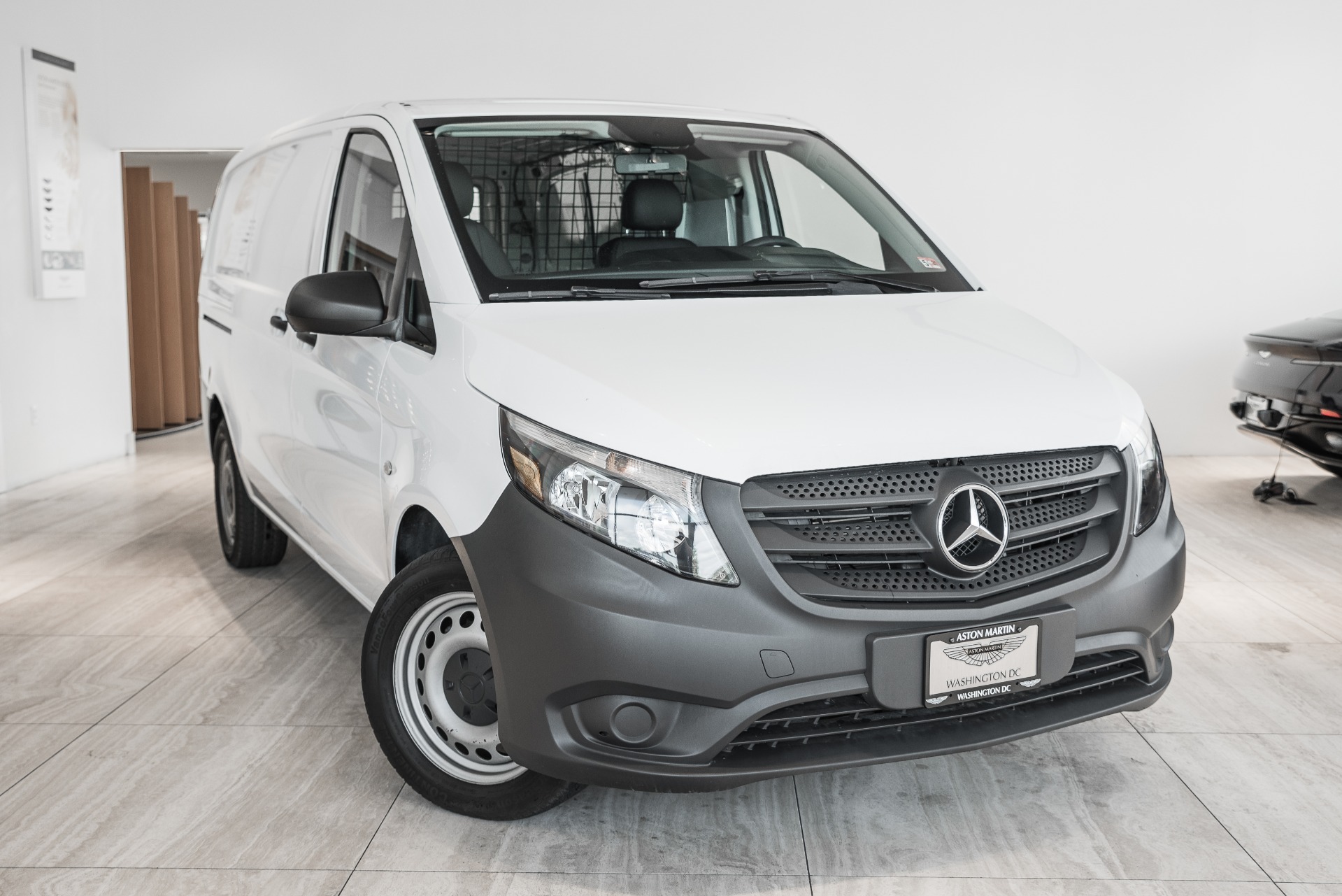 2017 Mercedes-Benz Metris Cargo Van 