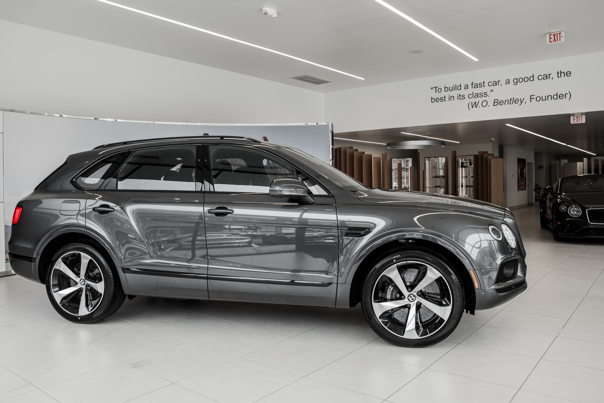 New 2020 Bentley Bentayga V8 | St. Petersburg, FL