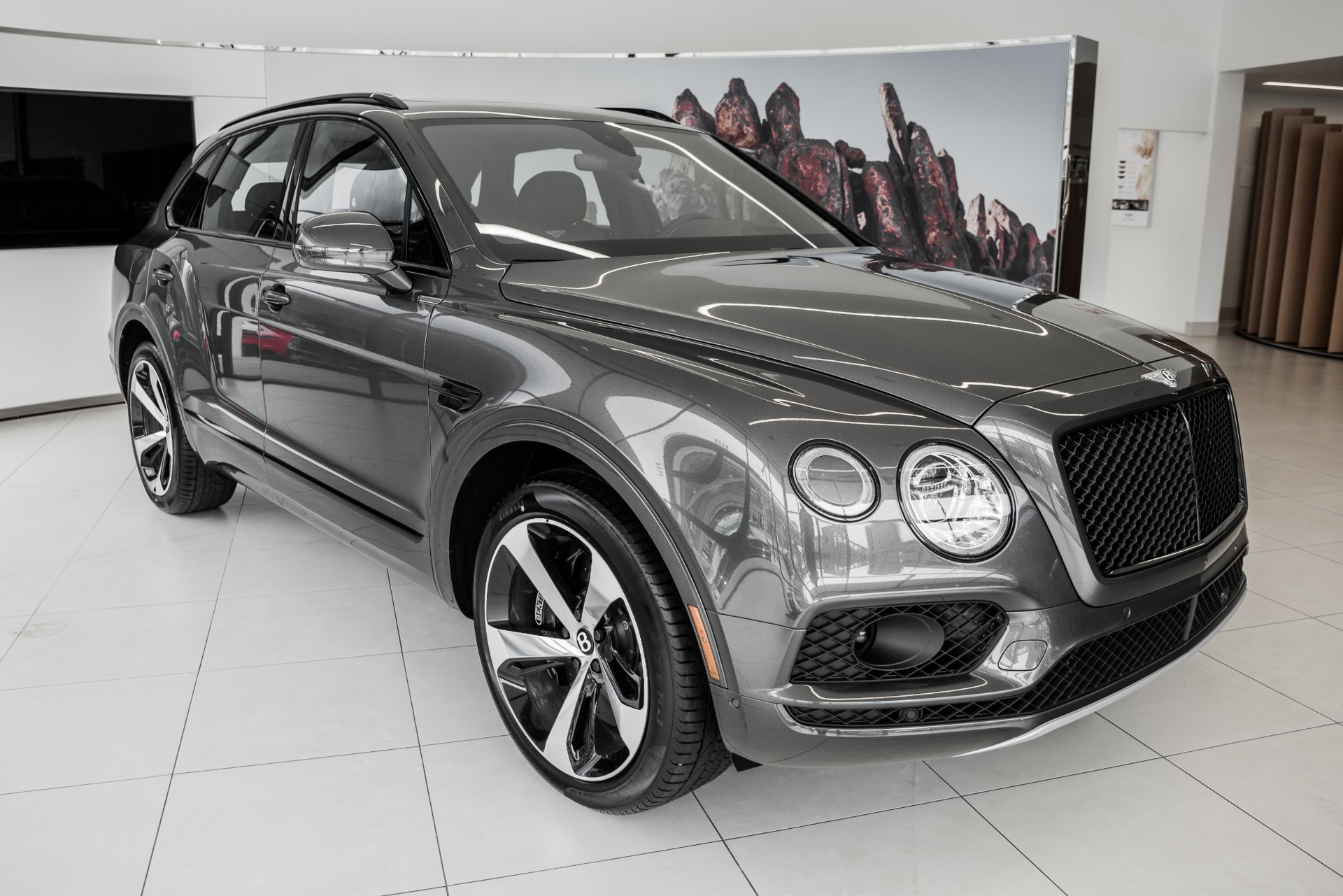 New 2020 Bentley Bentayga V8 | St. Petersburg, FL