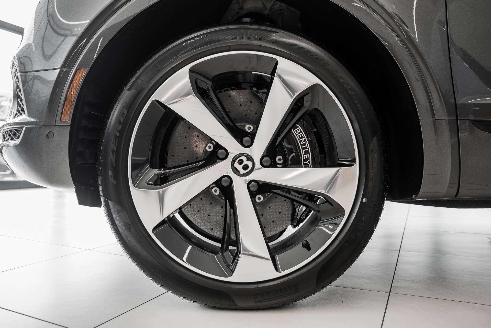 New 2020 Bentley Bentayga V8 | St. Petersburg, FL