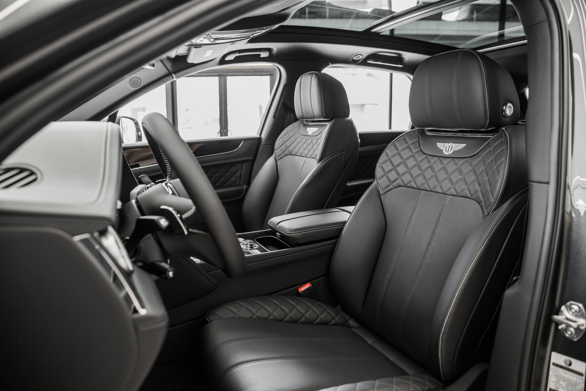 New 2020 Bentley Bentayga V8 | St. Petersburg, FL