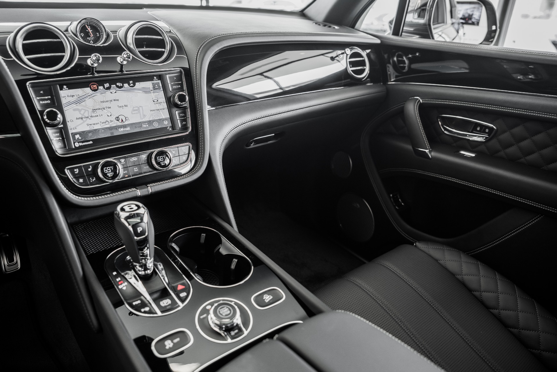New 2020 Bentley Bentayga V8 | St. Petersburg, FL