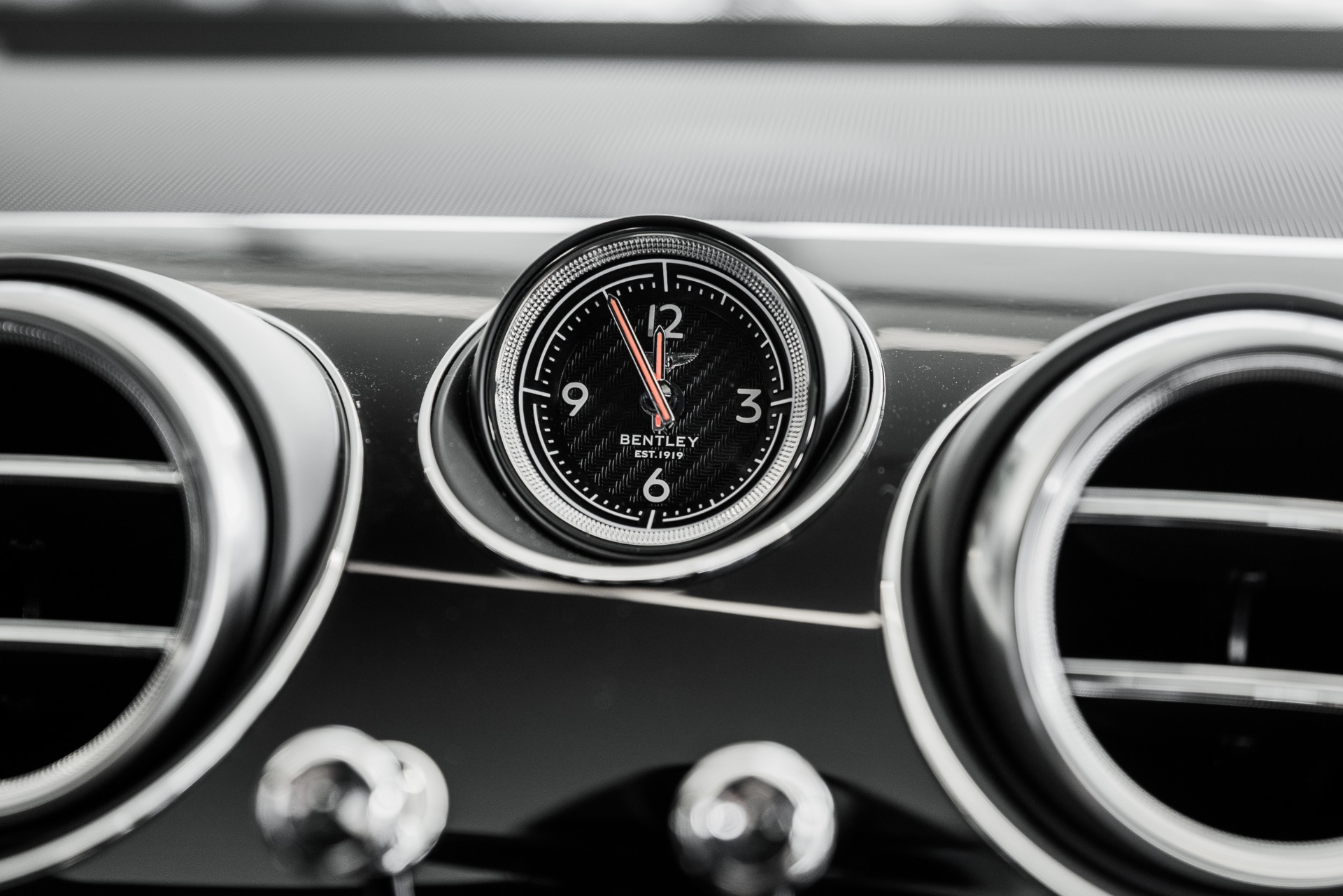New 2020 Bentley Bentayga V8 | St. Petersburg, FL