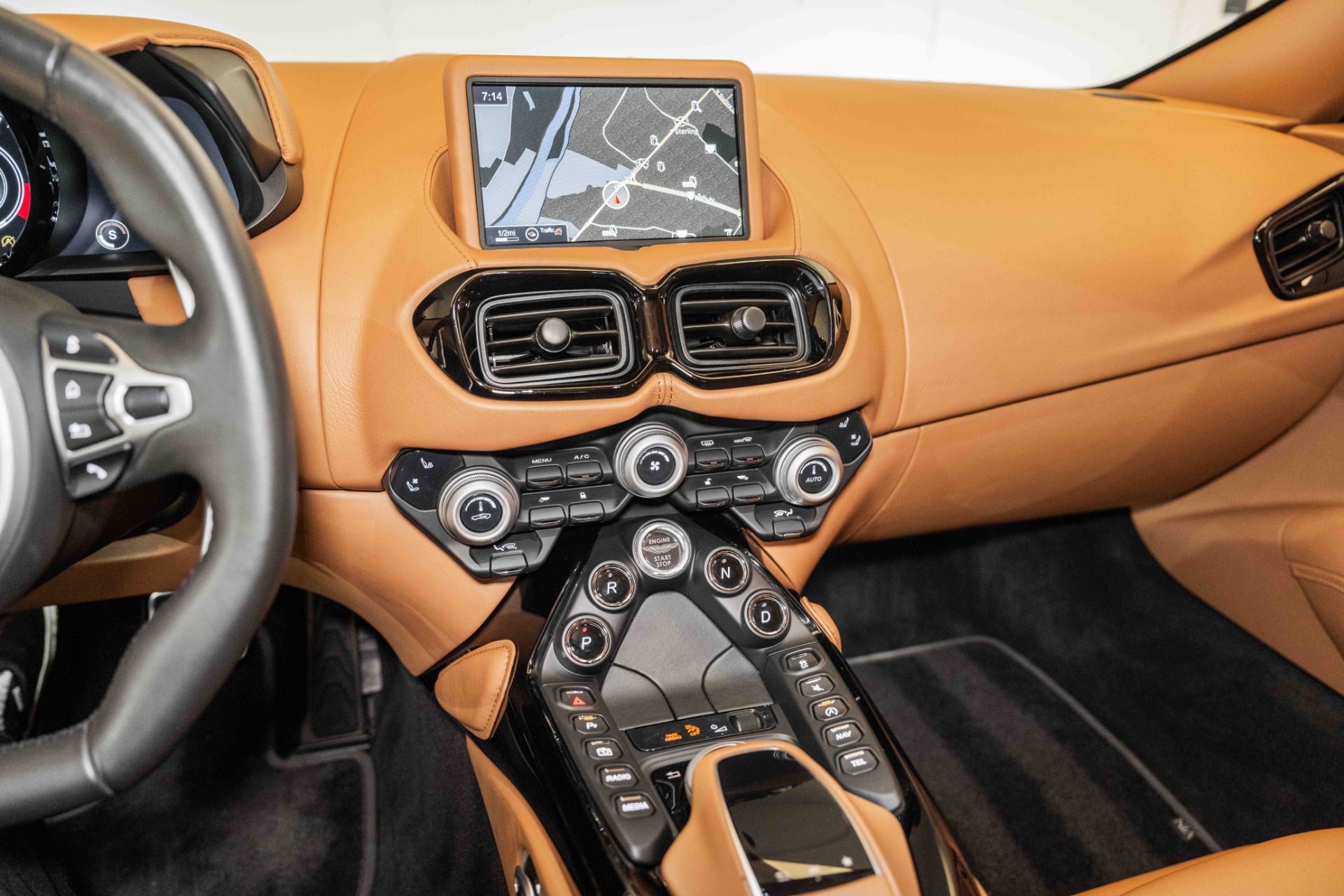 New 2020 Aston Martin Vantage | St. Petersburg, FL