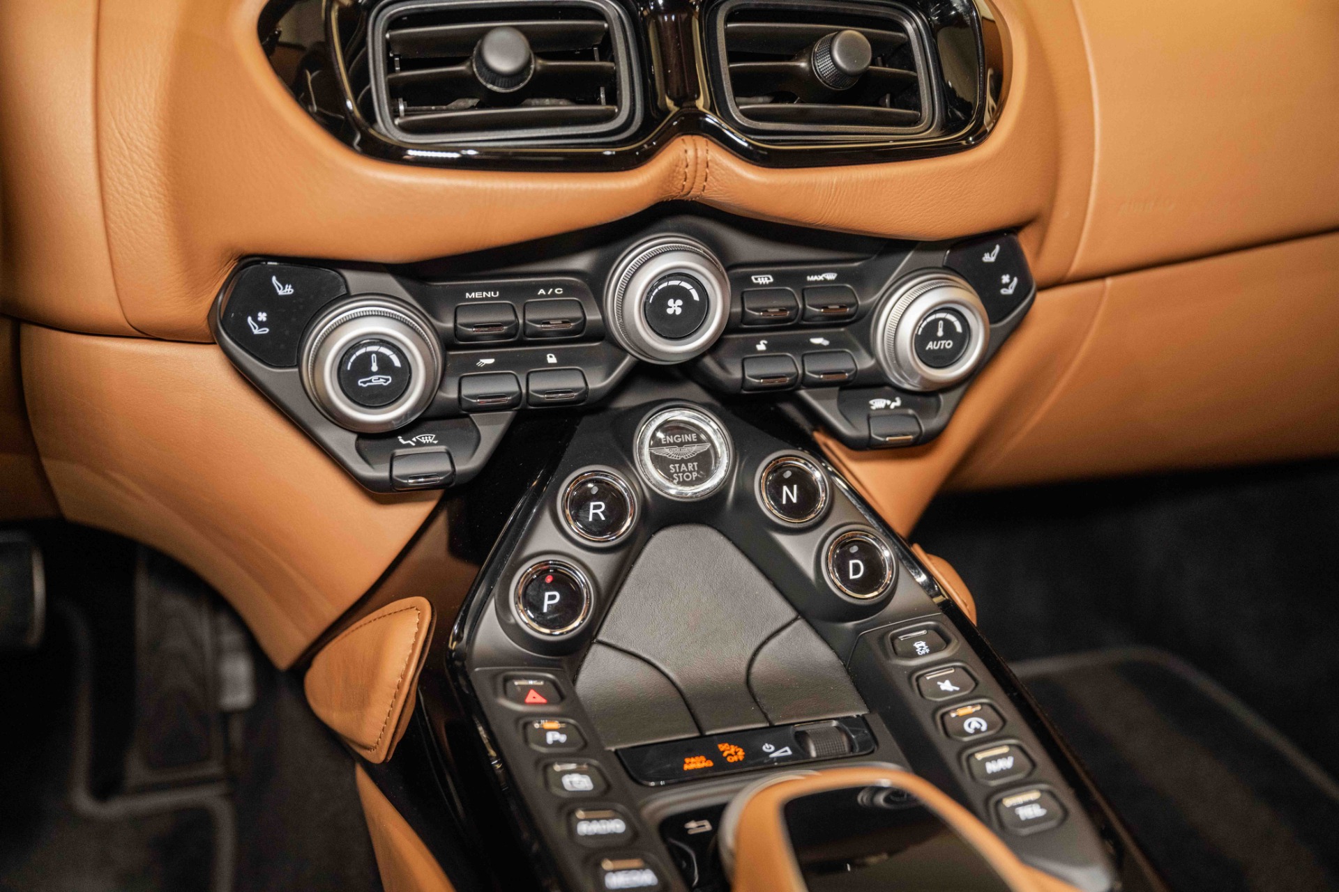 New 2020 Aston Martin Vantage | St. Petersburg, FL