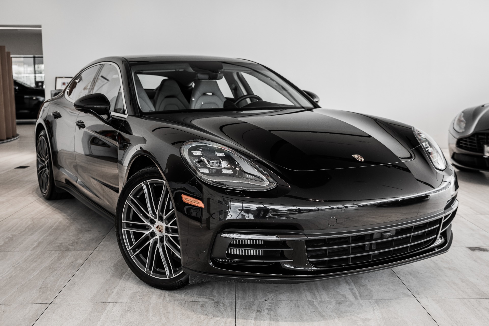 Used 2017 Porsche Panamera 4S | Vienna, VA