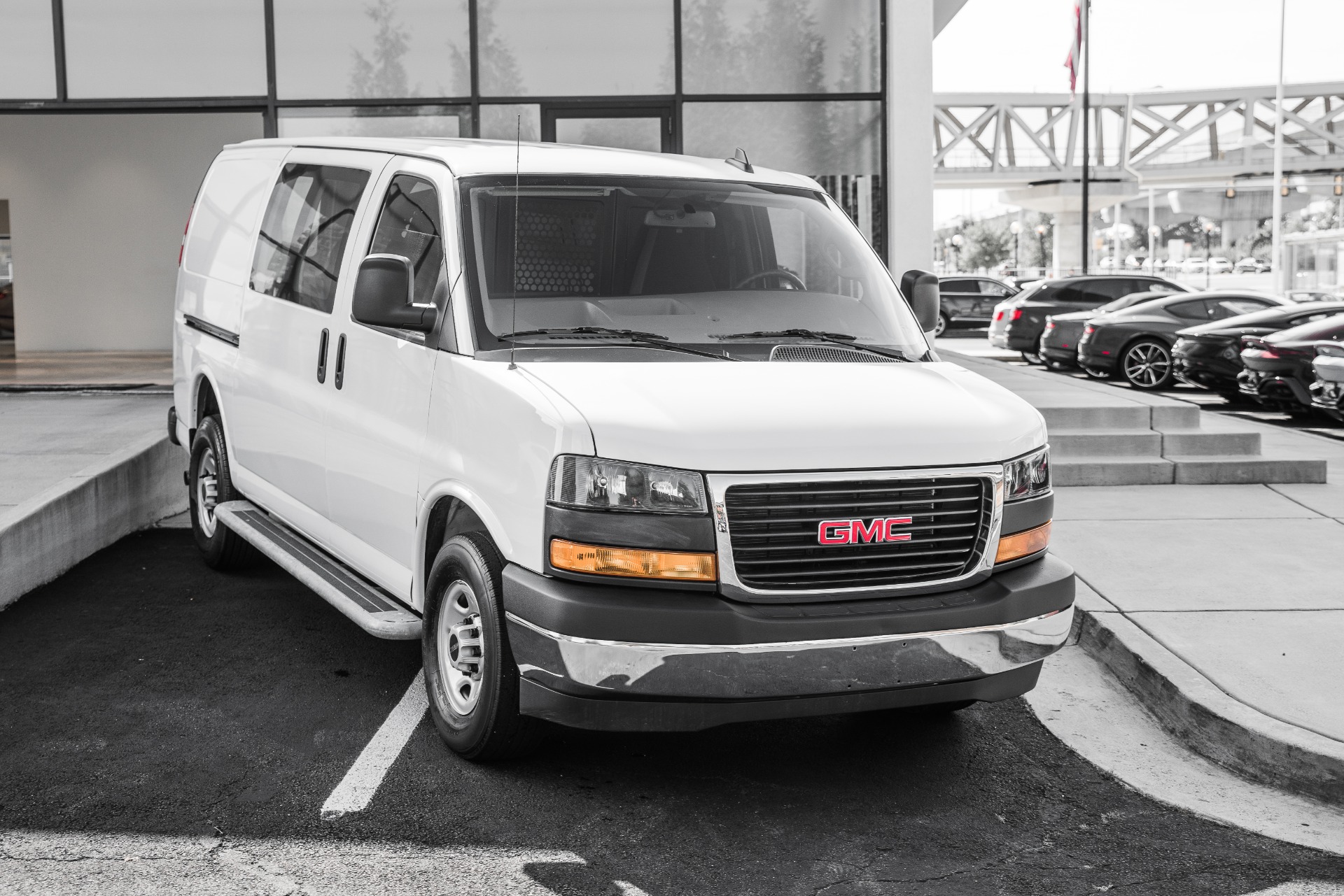 2019 gmc savana