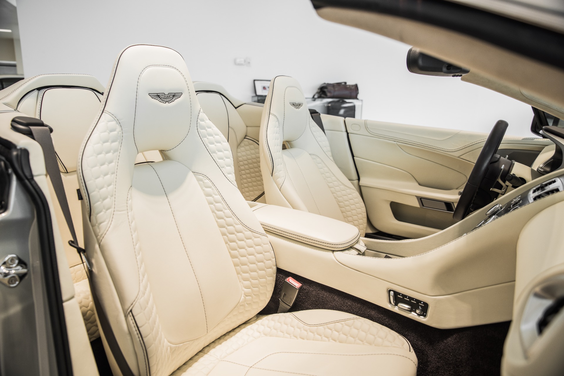 Used 2016 Aston Martin Vanquish | St. Petersburg, FL