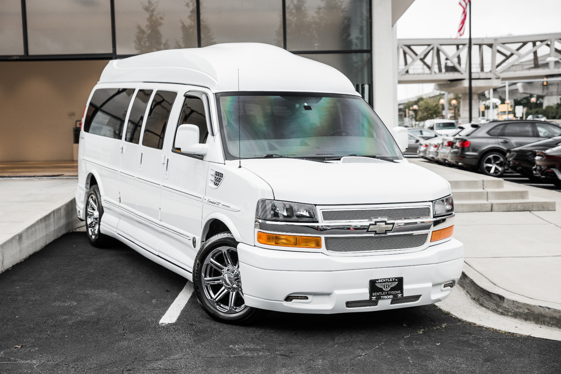 2013 chevrolet express cargo van