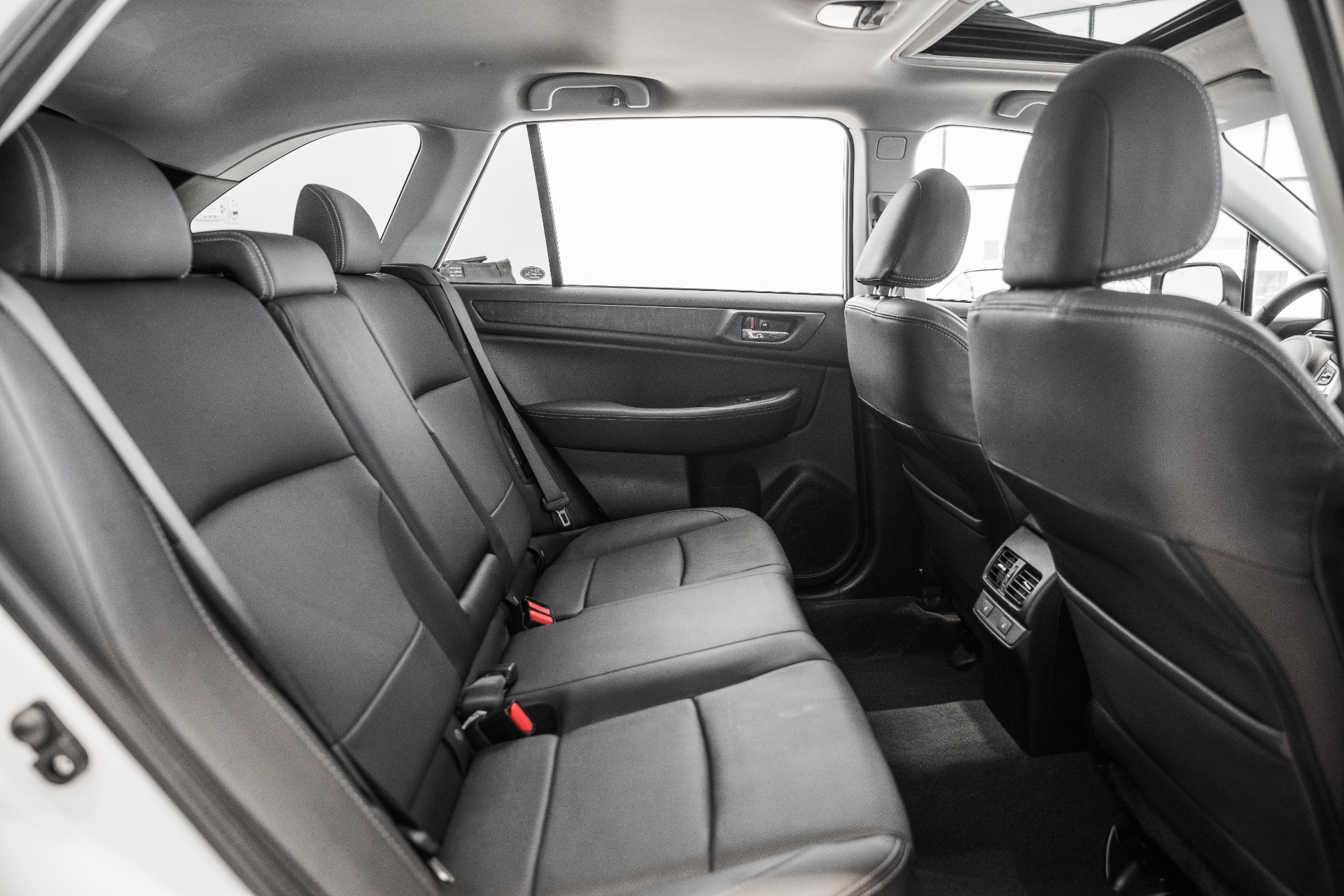 Used 2017 Subaru Outback 2.5i Limited | St. Petersburg, FL