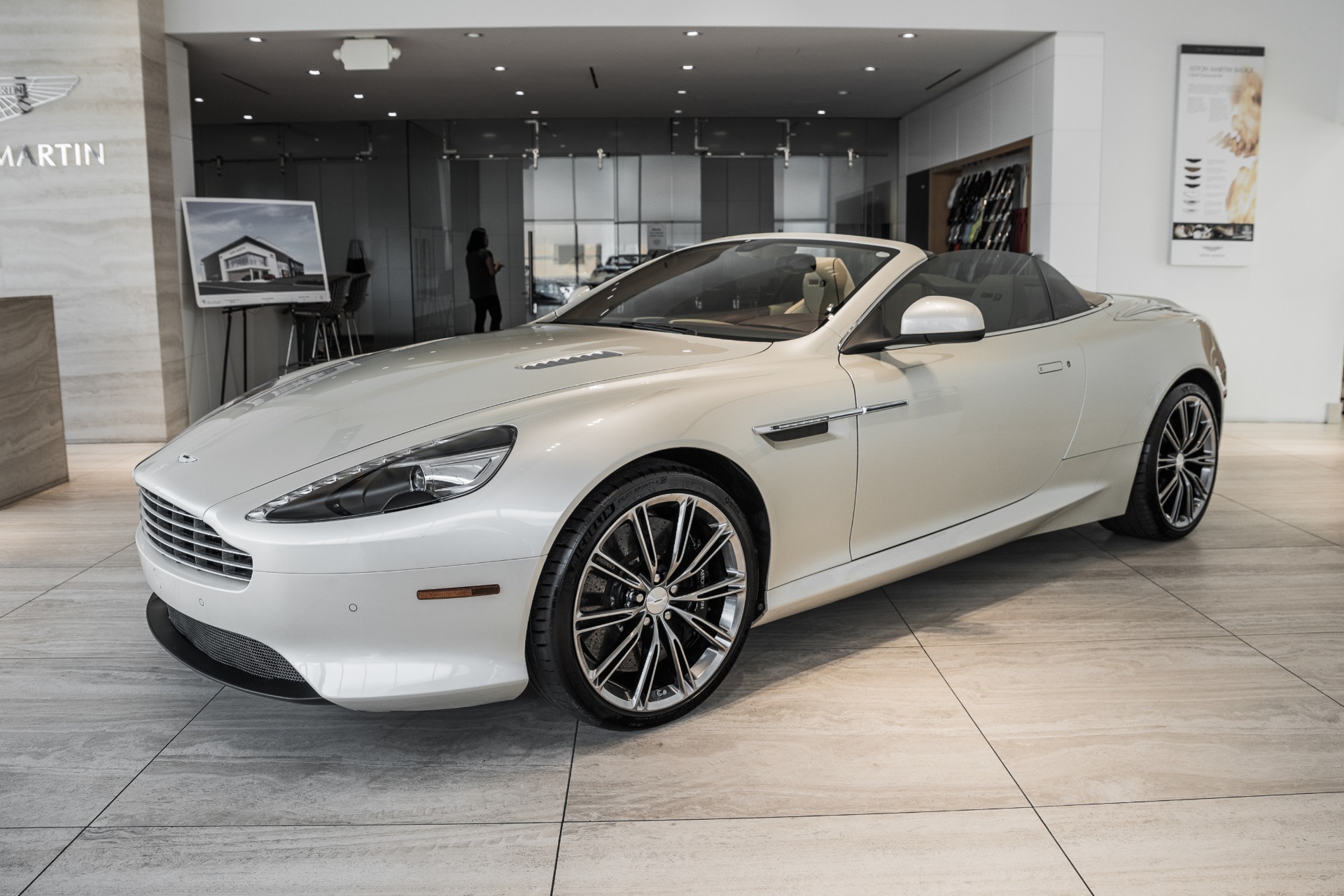 Used 2013 Aston Martin DB9 Volante | St. Petersburg, FL