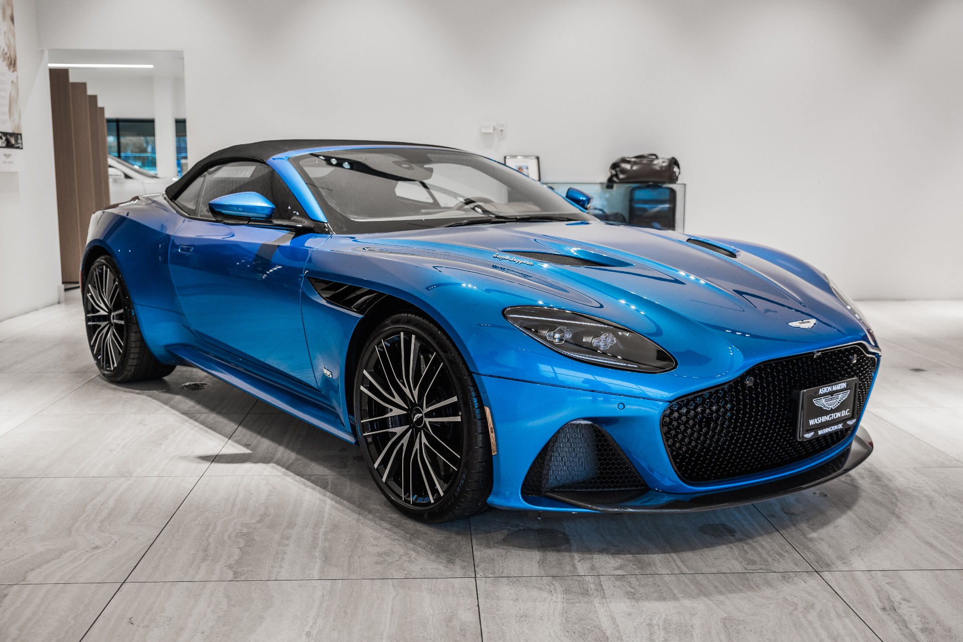 New 2020 Aston Martin DBS Superleggera | St. Petersburg, FL