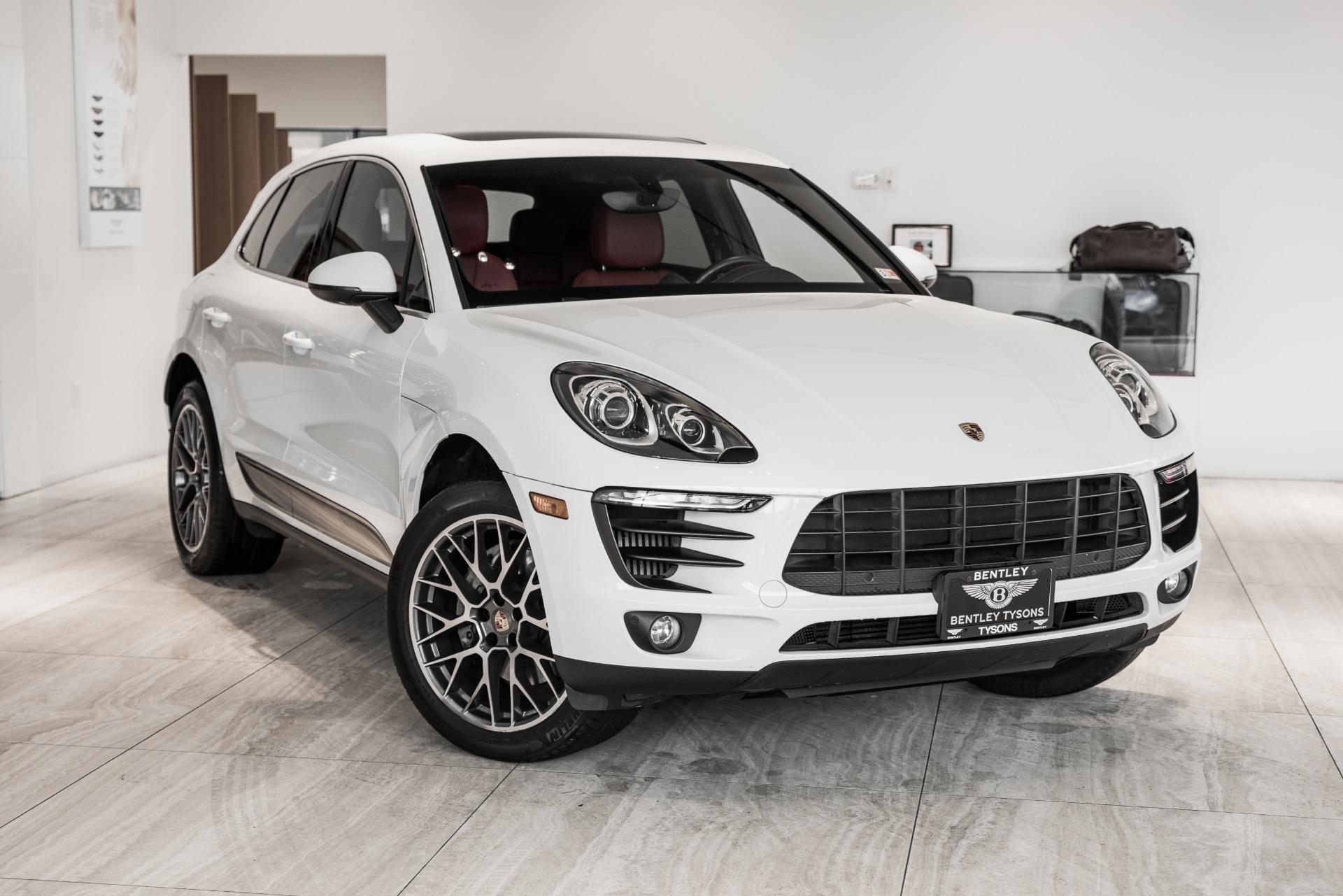 Used 2016 Porsche Macan S | Vienna, VA