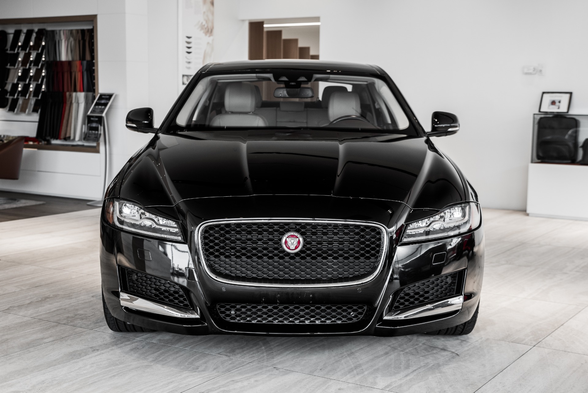 Used 2017 Jaguar XF 35t Prestige | St. Petersburg, FL