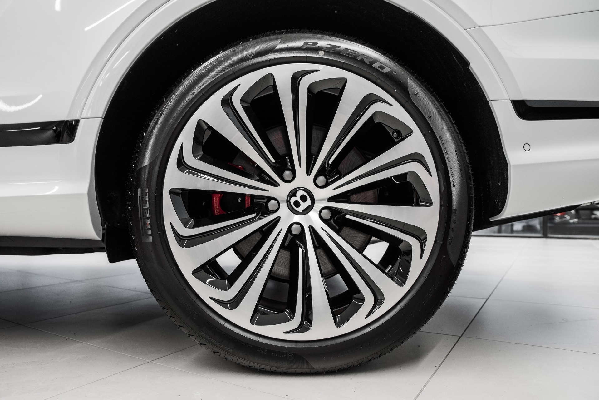 New 2021 Bentley Bentayga V8 | St. Petersburg, FL