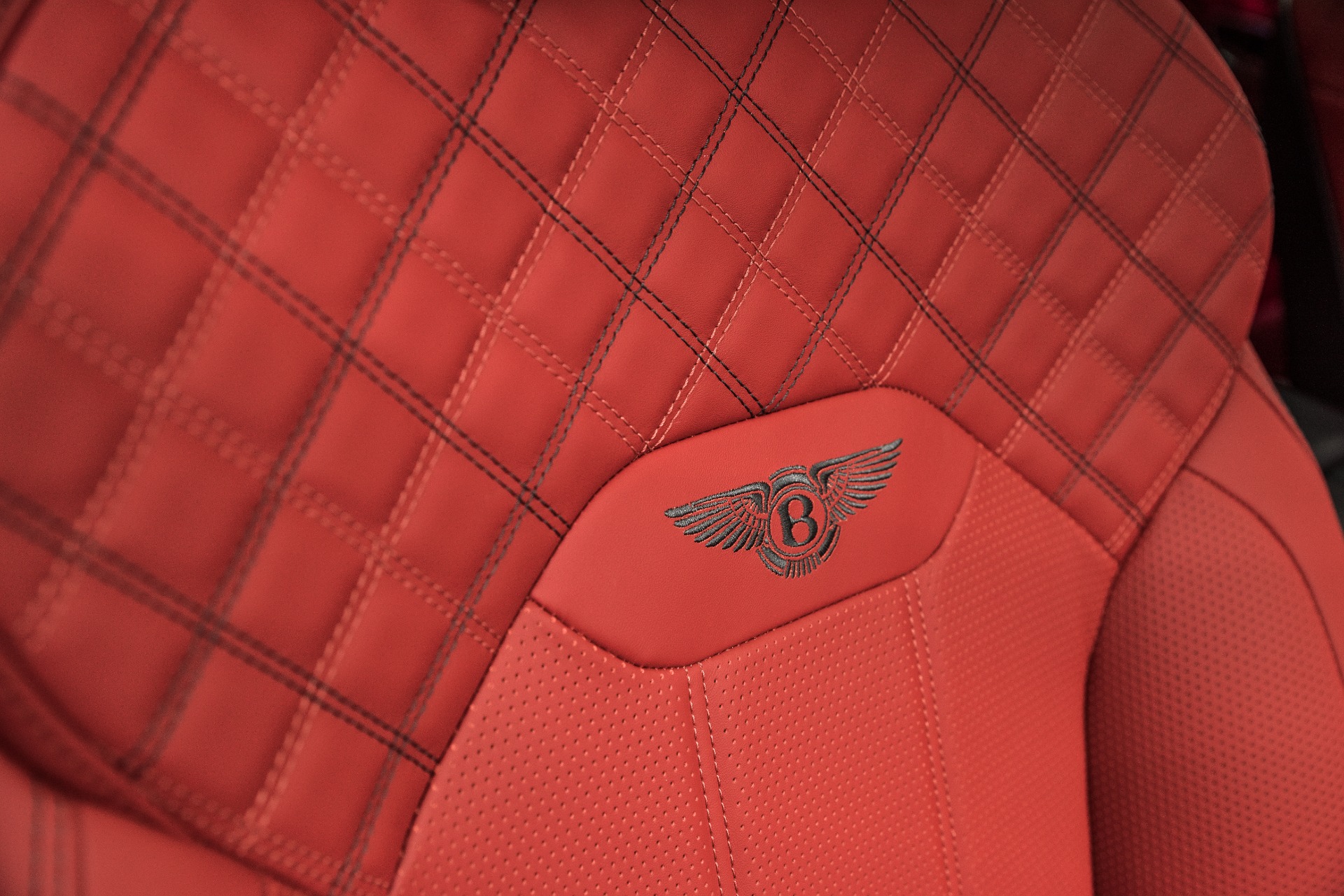 New 2021 Bentley Bentayga V8 | St. Petersburg, FL