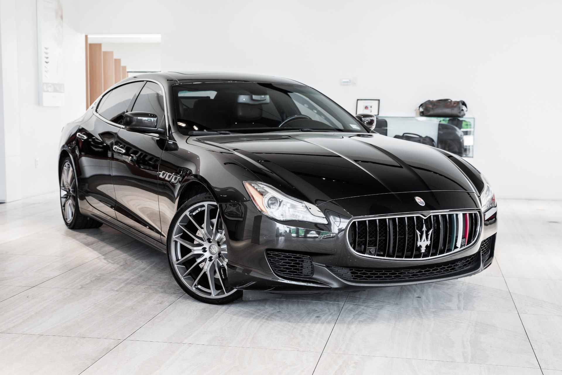 Used 2016 Maserati Quattroporte S Q4 | St. Petersburg, FL
