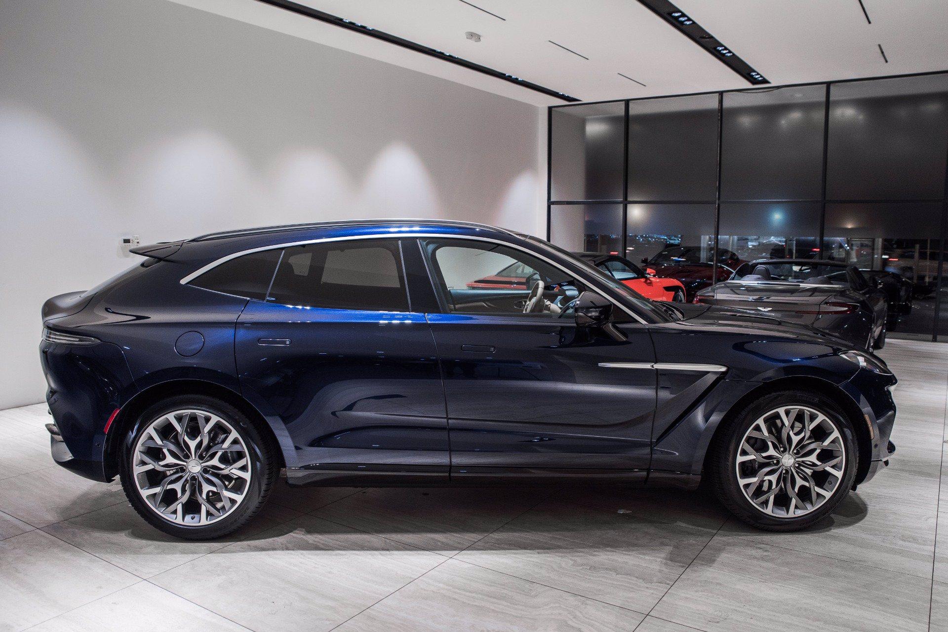 New 2021 Aston Martin DBX | St. Petersburg, FL