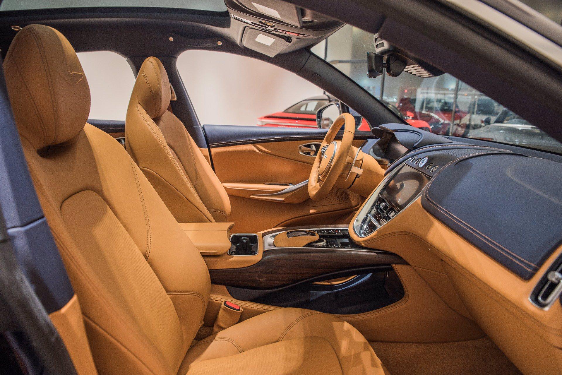 New 2021 Aston Martin DBX | St. Petersburg, FL