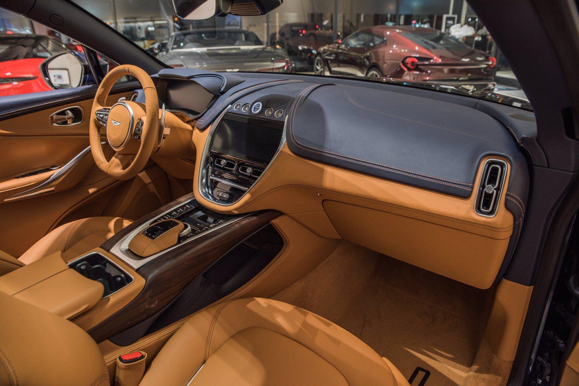 New 2021 Aston Martin DBX | St. Petersburg, FL