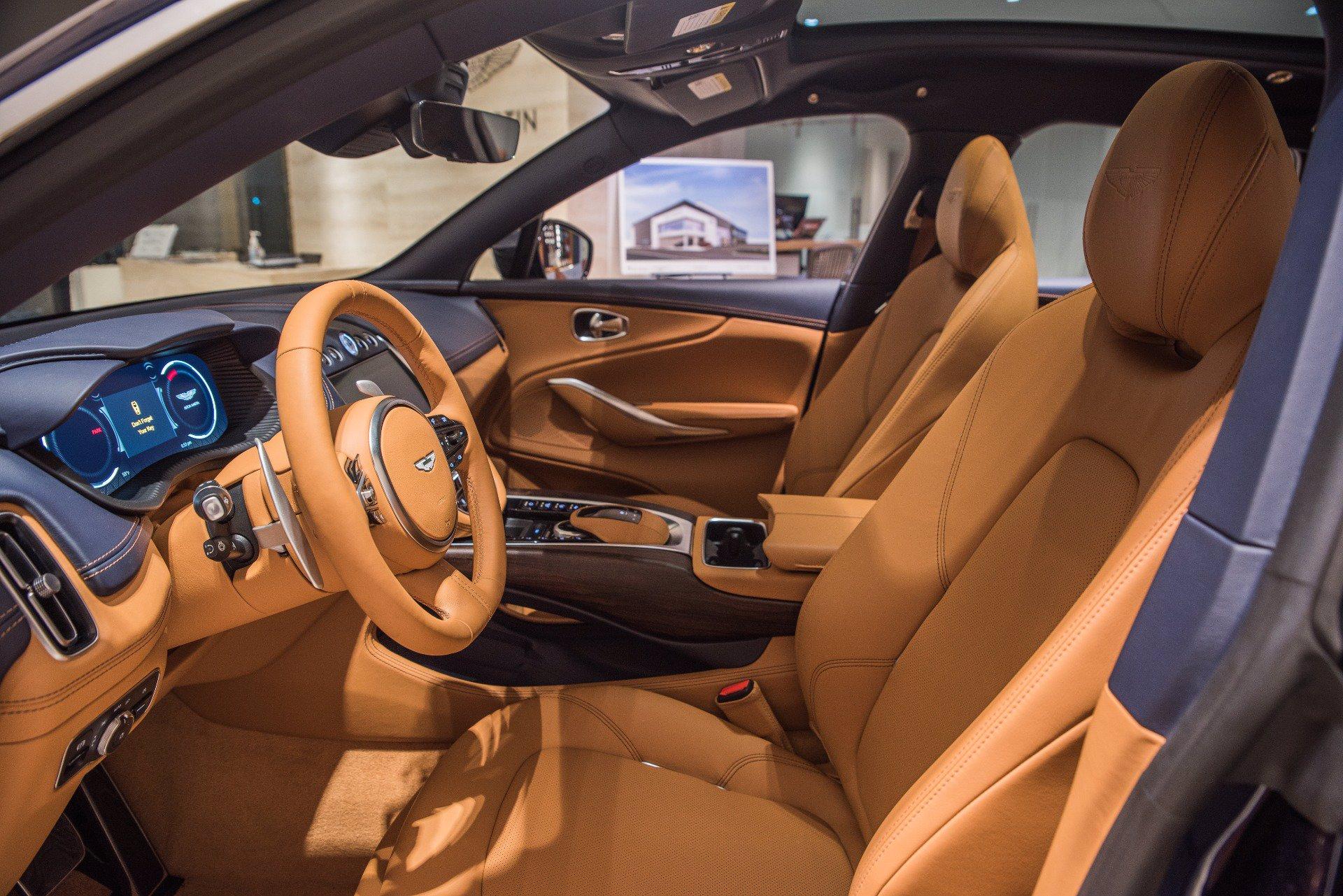 New 2021 Aston Martin DBX | St. Petersburg, FL