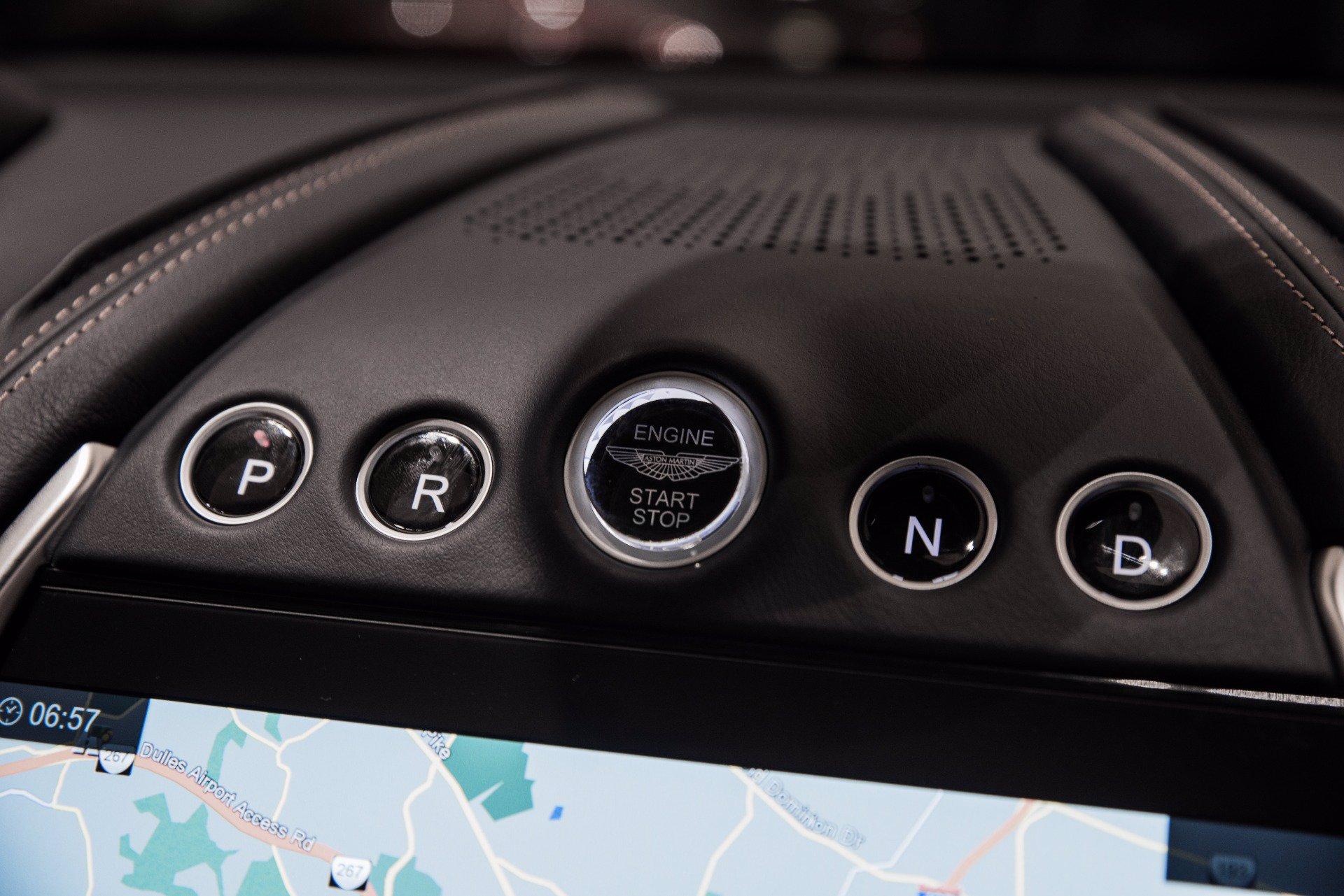 New 2021 Aston Martin DBX | St. Petersburg, FL
