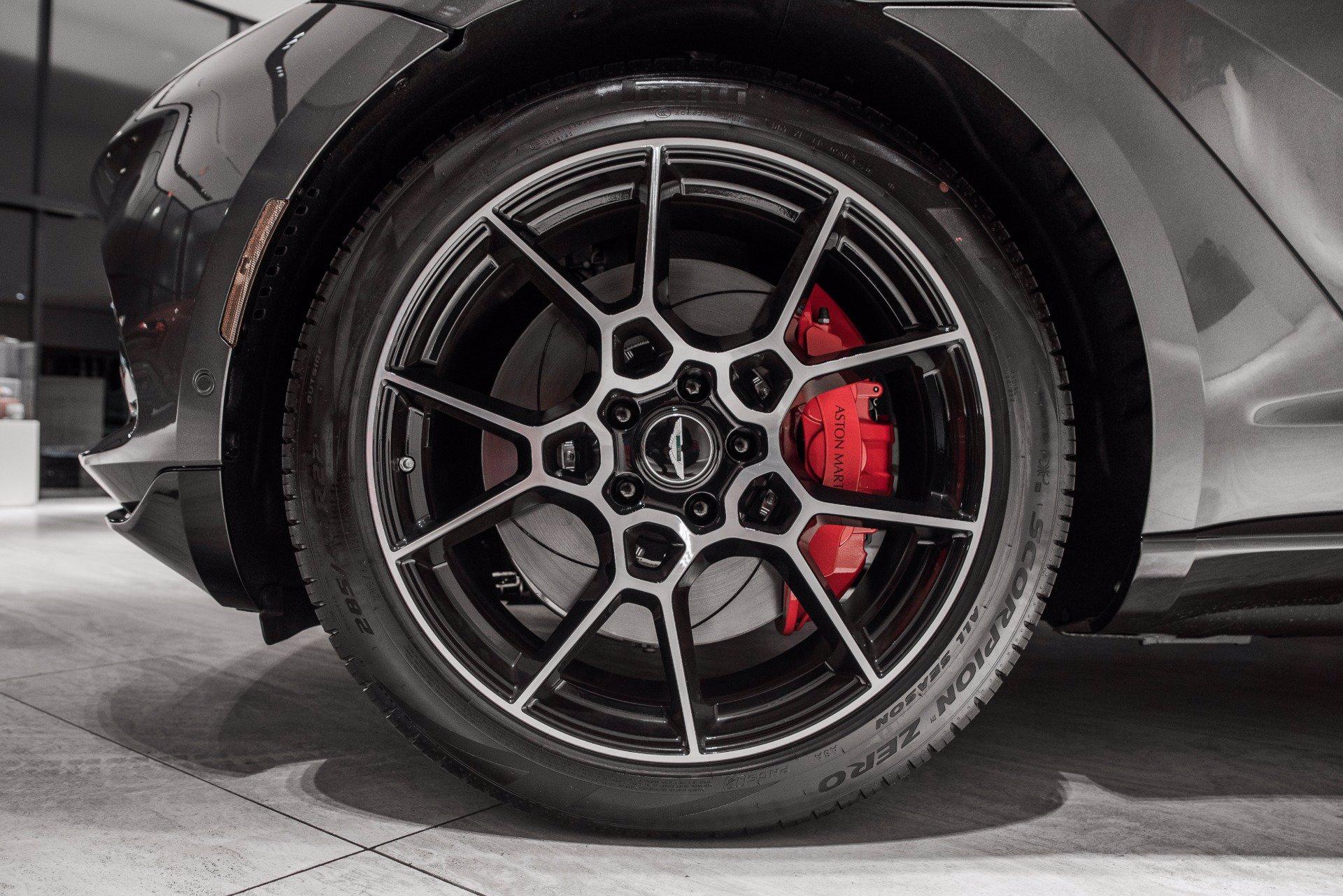 New 2021 Aston Martin DBX | St. Petersburg, FL