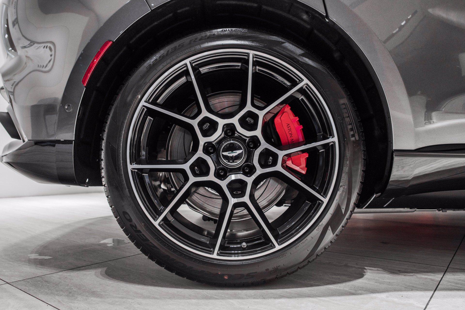 New 2021 Aston Martin DBX | St. Petersburg, FL