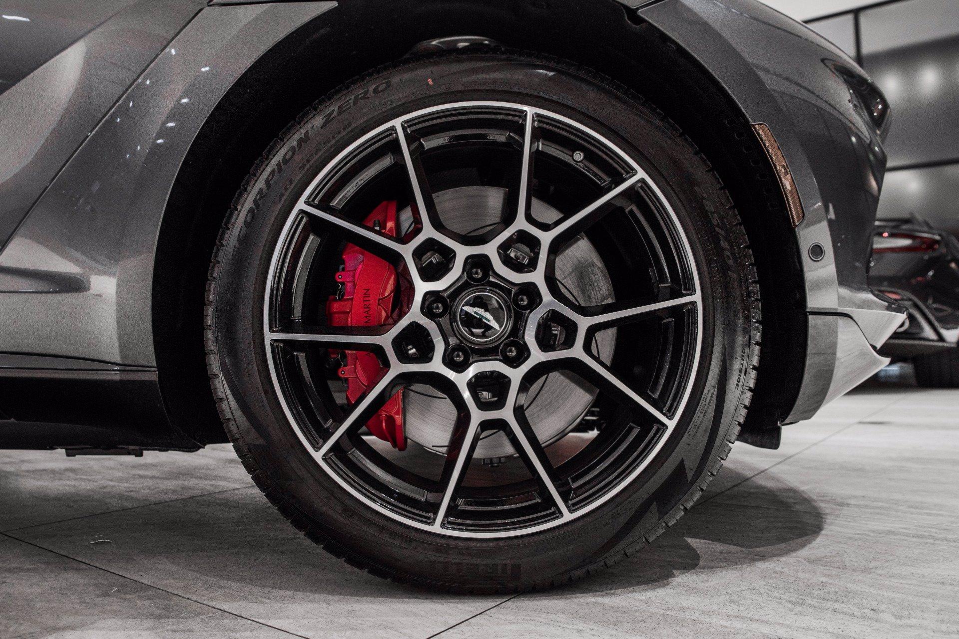 New 2021 Aston Martin DBX | St. Petersburg, FL