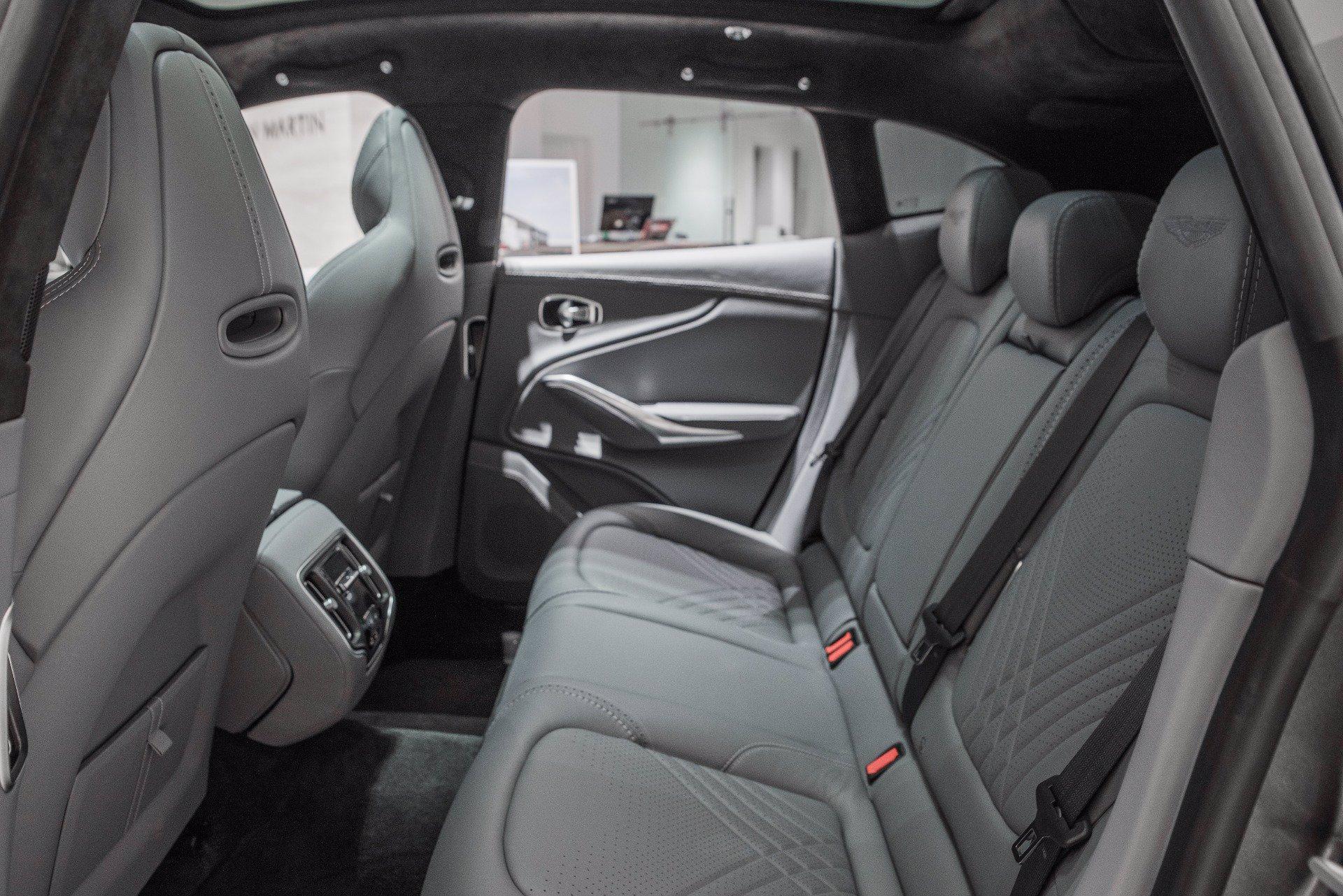 New 2021 Aston Martin DBX | St. Petersburg, FL