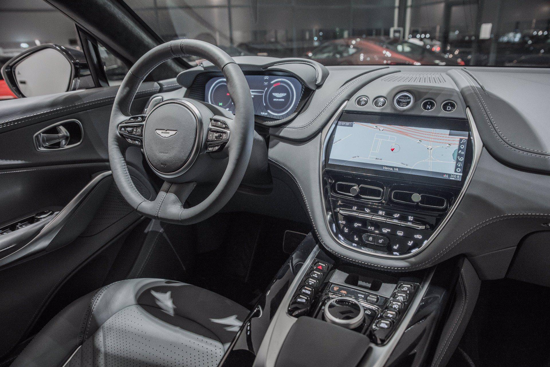 New 2021 Aston Martin DBX | St. Petersburg, FL