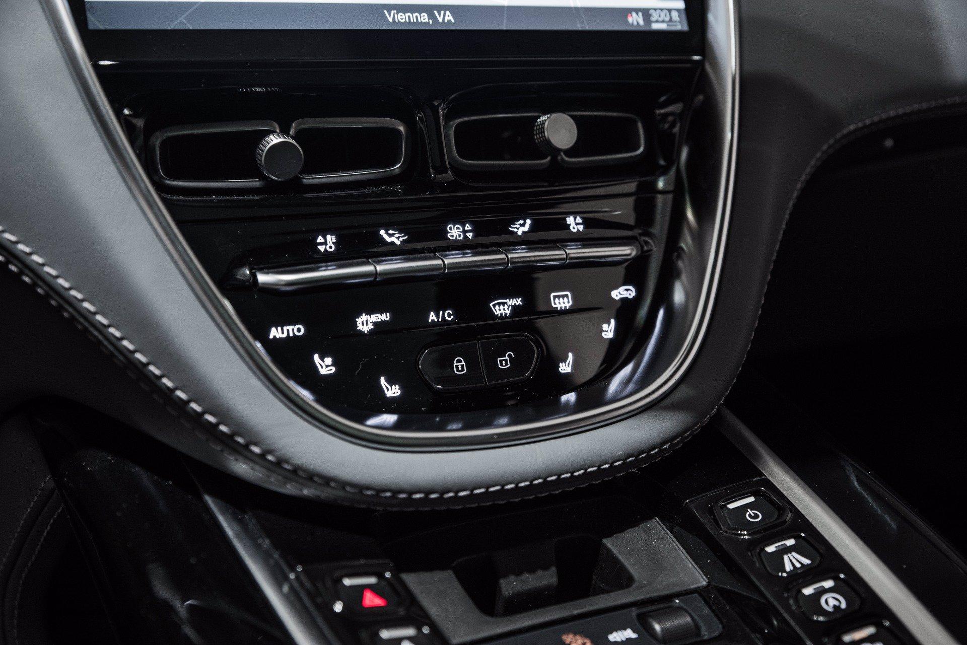 New 2021 Aston Martin DBX | St. Petersburg, FL