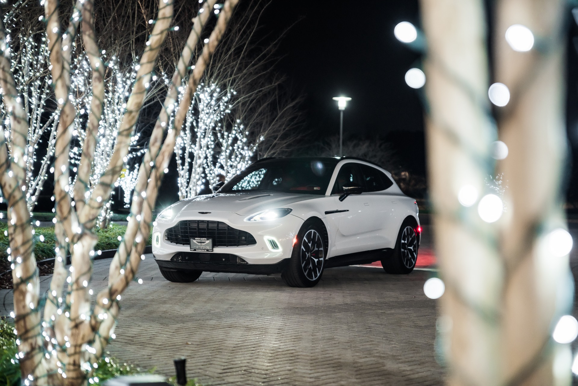 New 2021 Aston Martin DBX | Vienna, VA