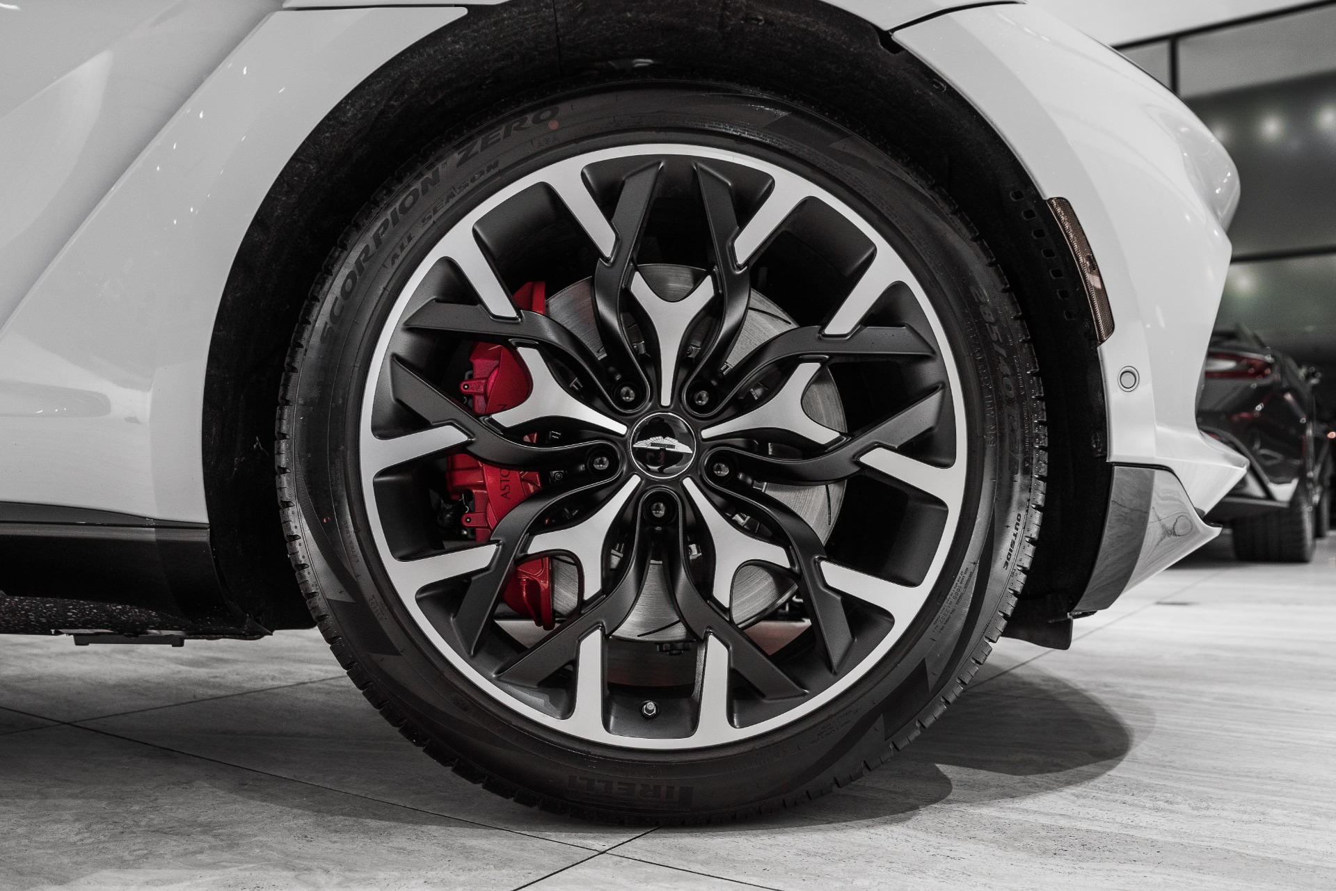 New 2021 Aston Martin DBX | St. Petersburg, FL