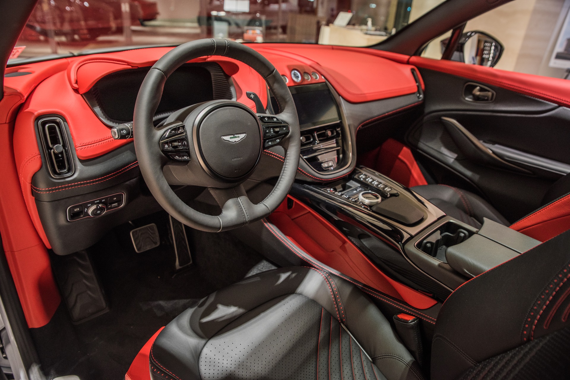 New 2021 Aston Martin DBX | St. Petersburg, FL