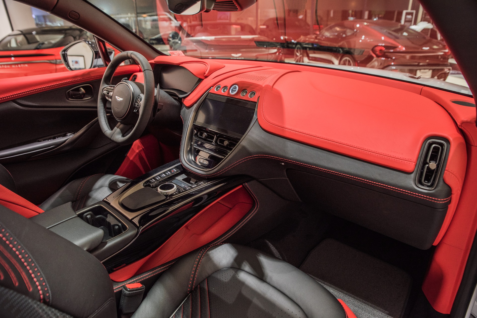 New 2021 Aston Martin DBX | St. Petersburg, FL