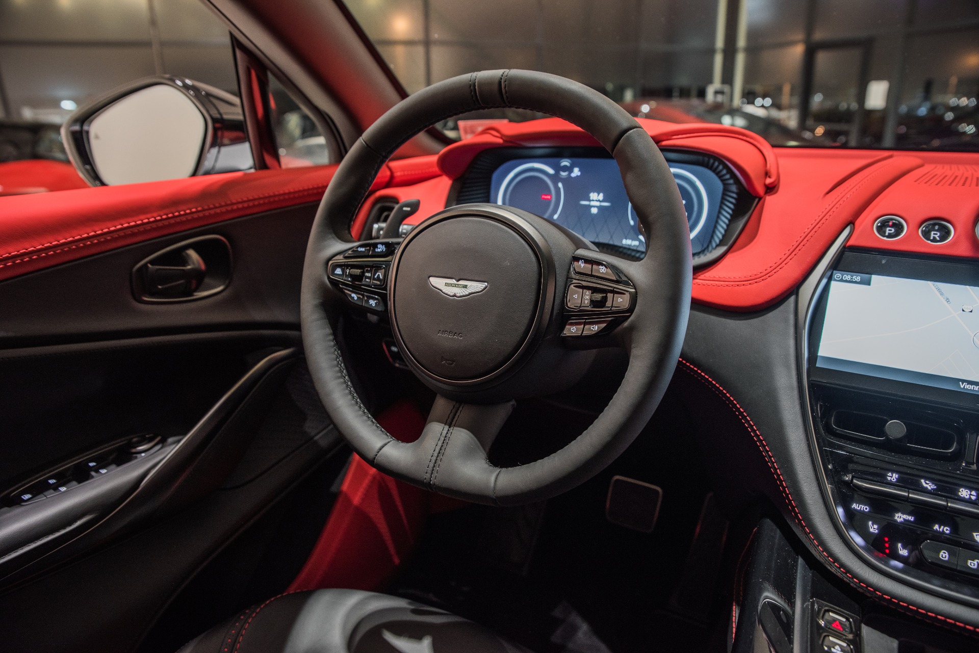 New 2021 Aston Martin DBX | St. Petersburg, FL